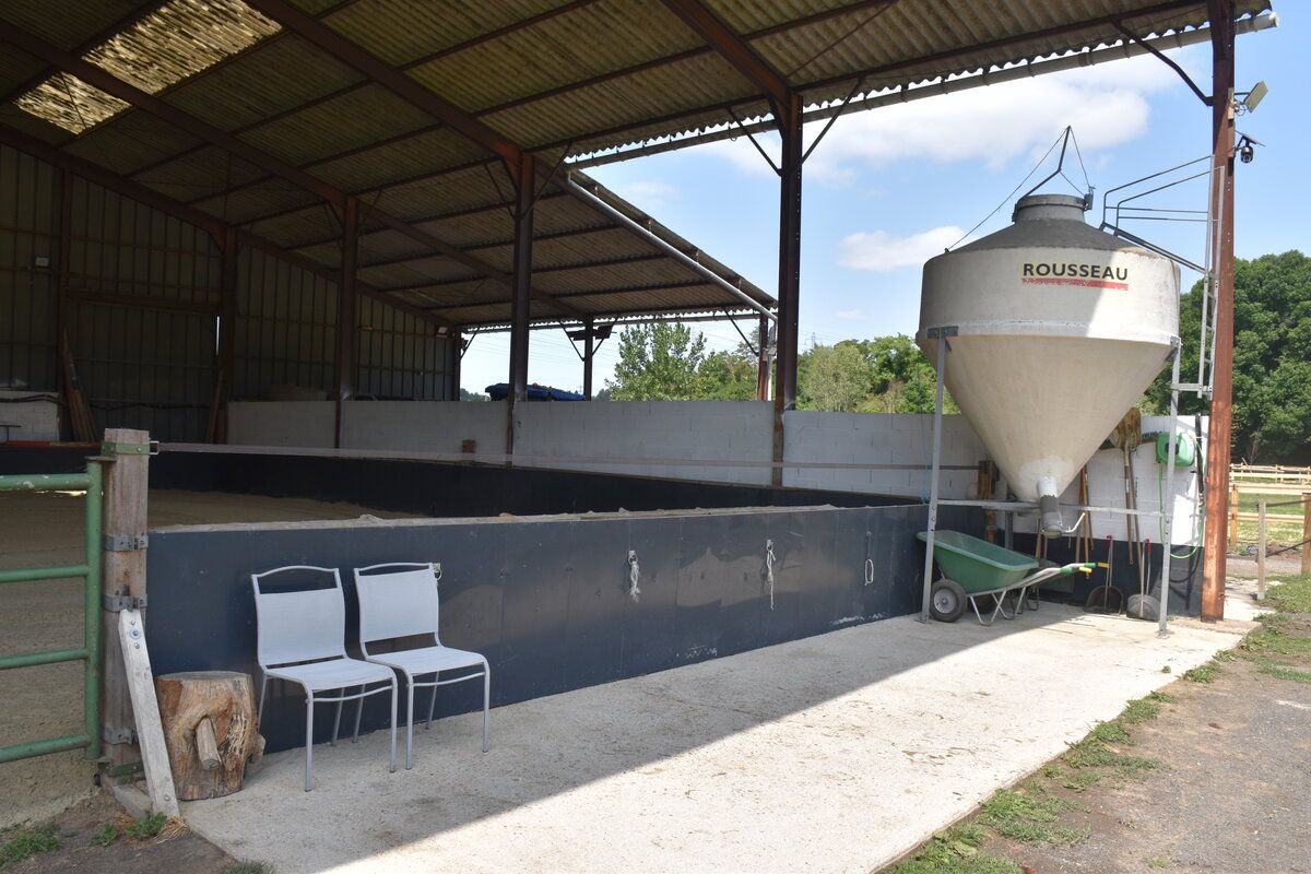 Aire de pansage et douche